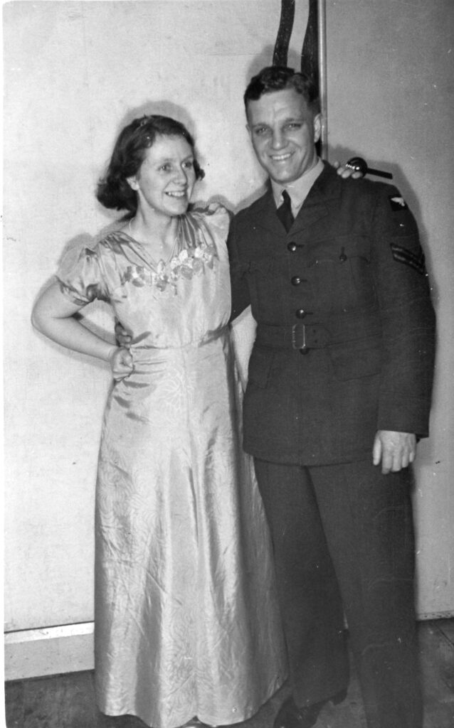 Air Force Dance 1942 - The Elsie Locke Trust